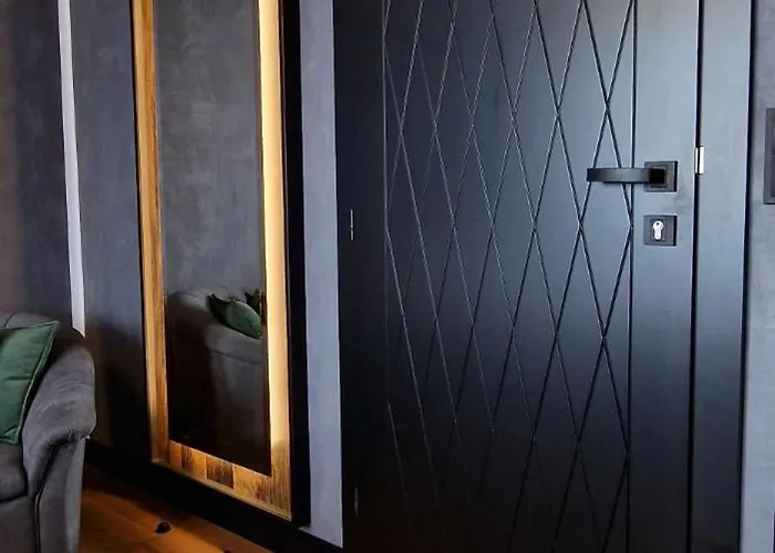 Rzucewska 87 公寓 *